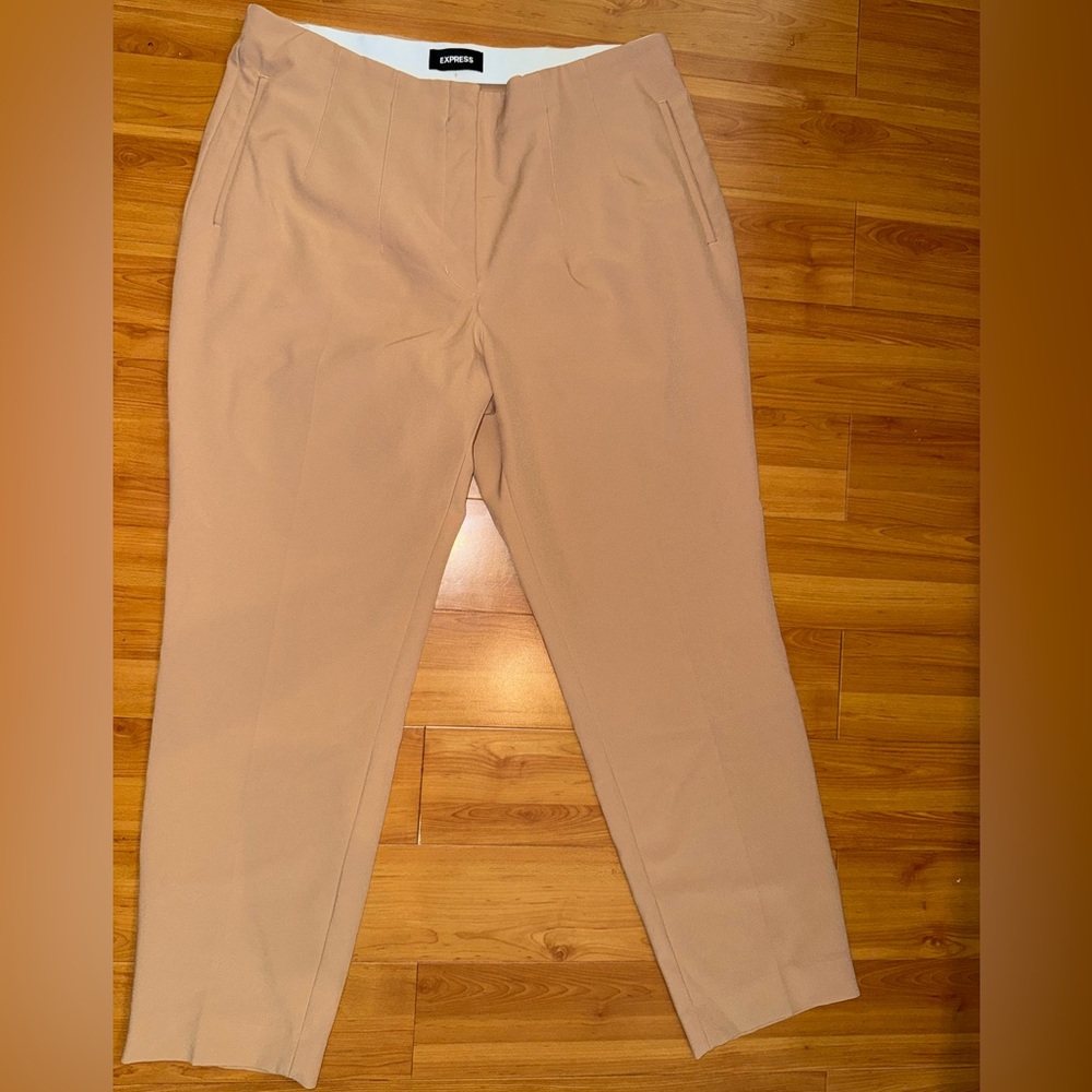 Express Women’s Tan Pants
